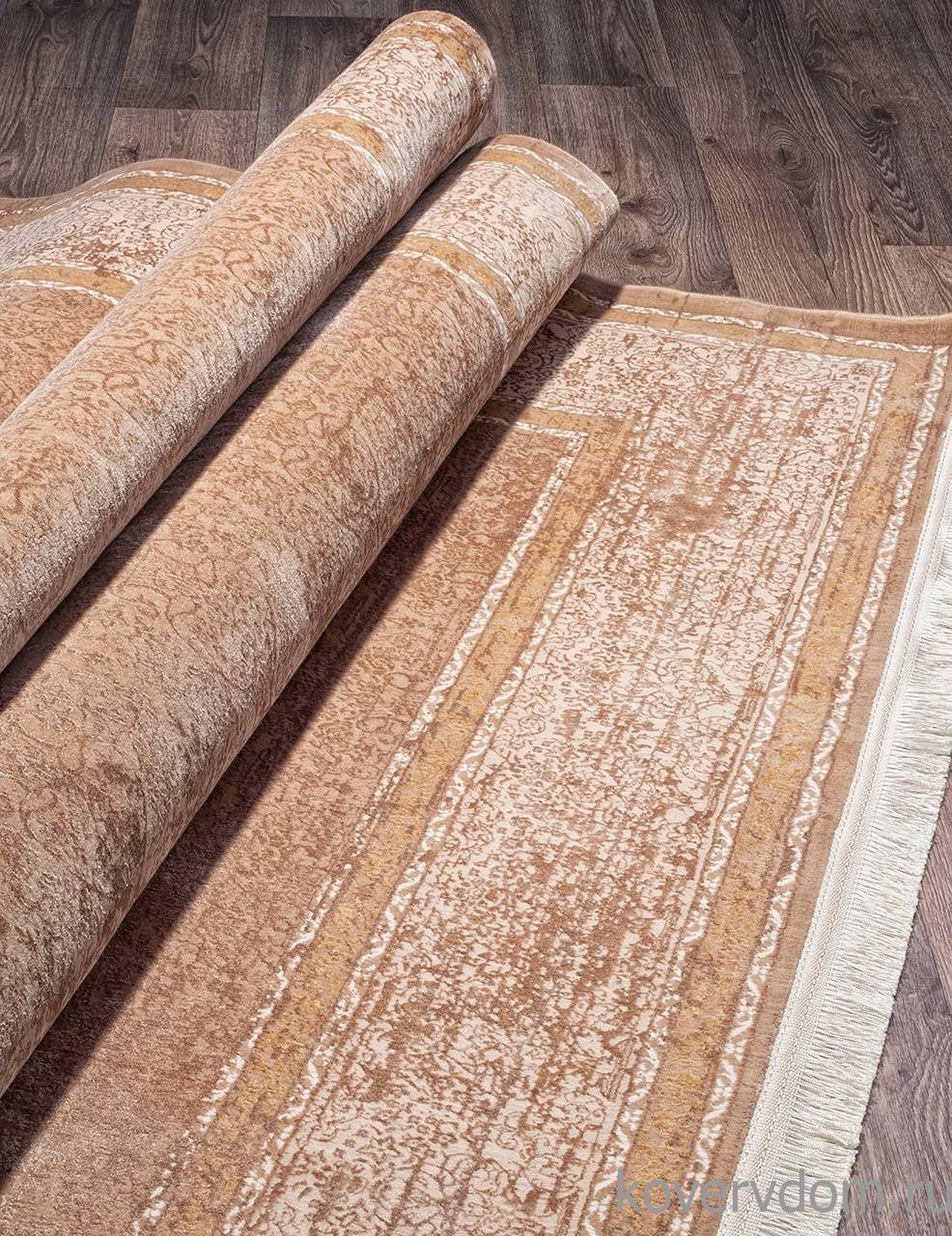 Ковер LOUVRE 122 L.BROWN